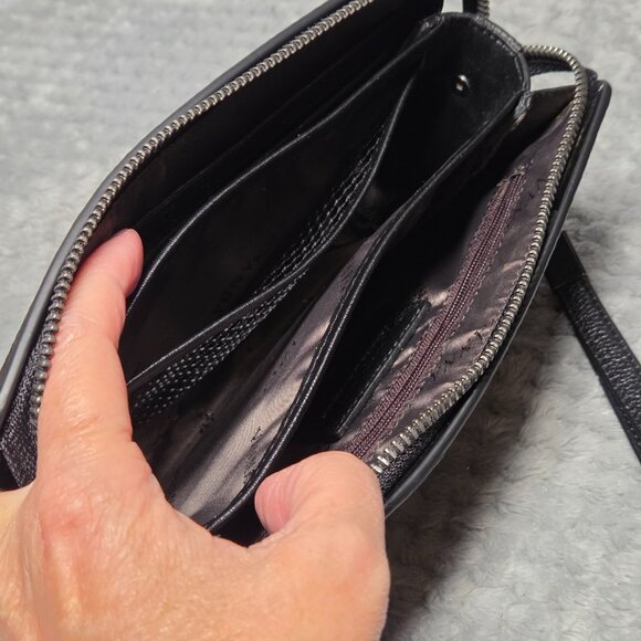 Vannanba Locking Wristlet Wallet with COA - Unisex - Picture 7 of 9